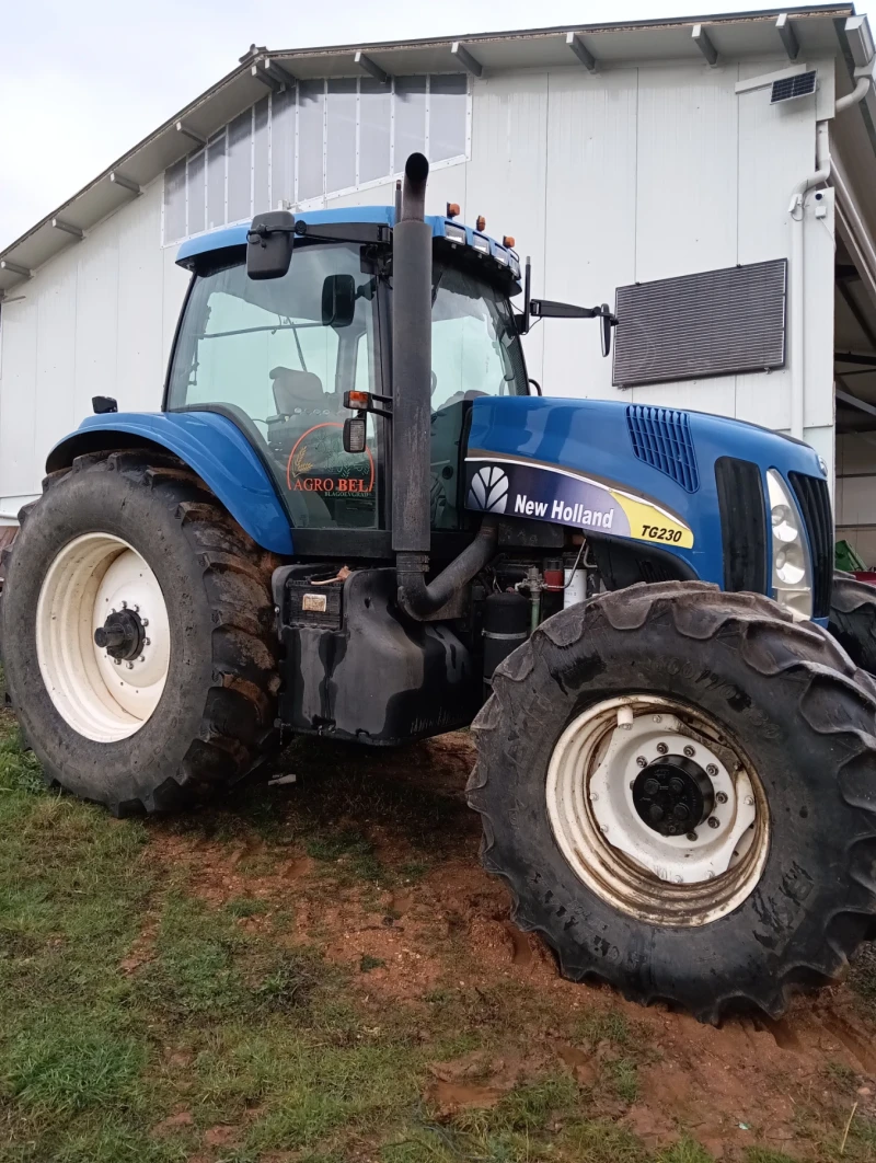 Трактор New Holland, снимка 13 - Селскостопанска техника - 53026102