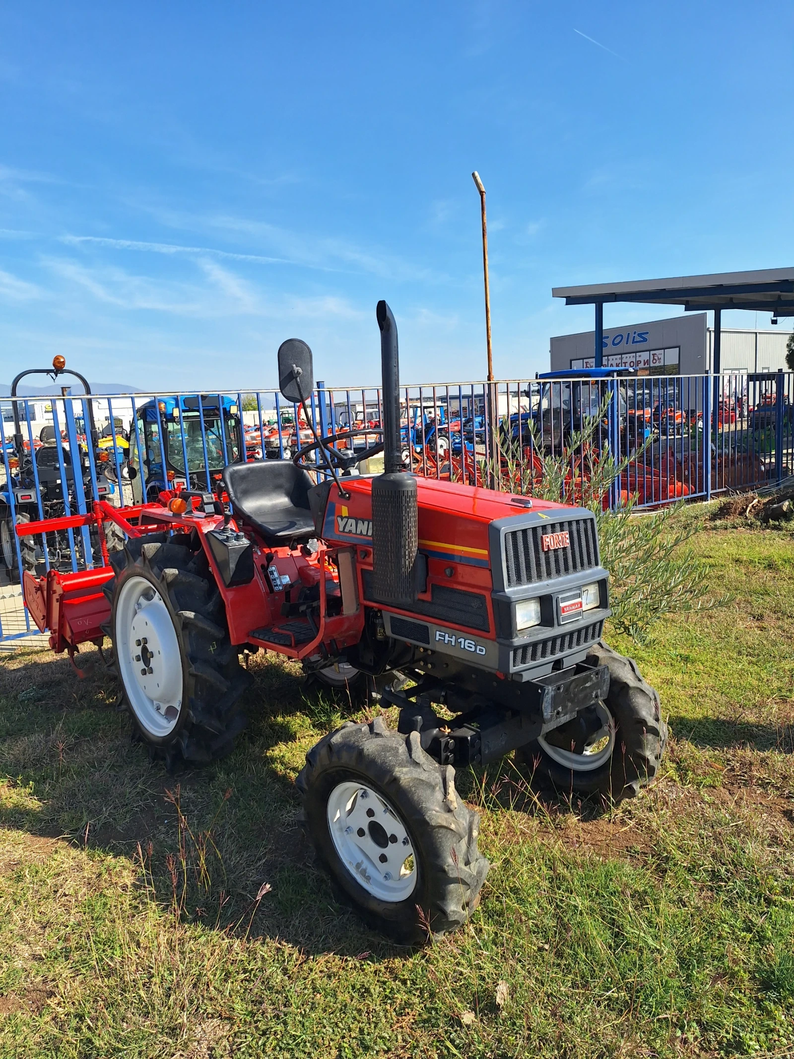 Трактор Yanmar, снимка 8 - Селскостопанска техника - 56596847