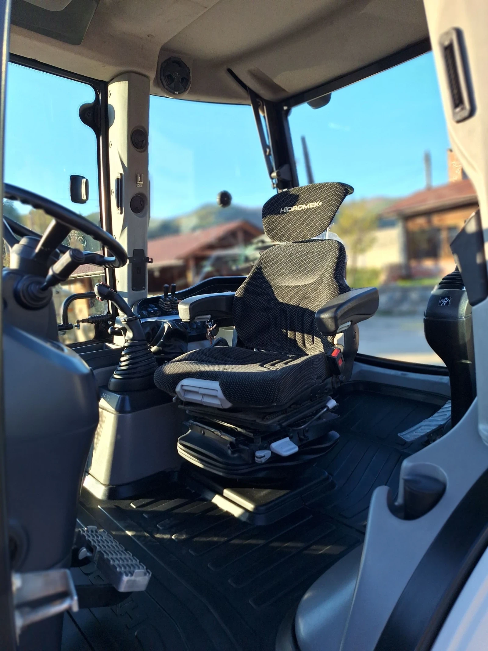 Багер Hidromek 102B - изображение 7