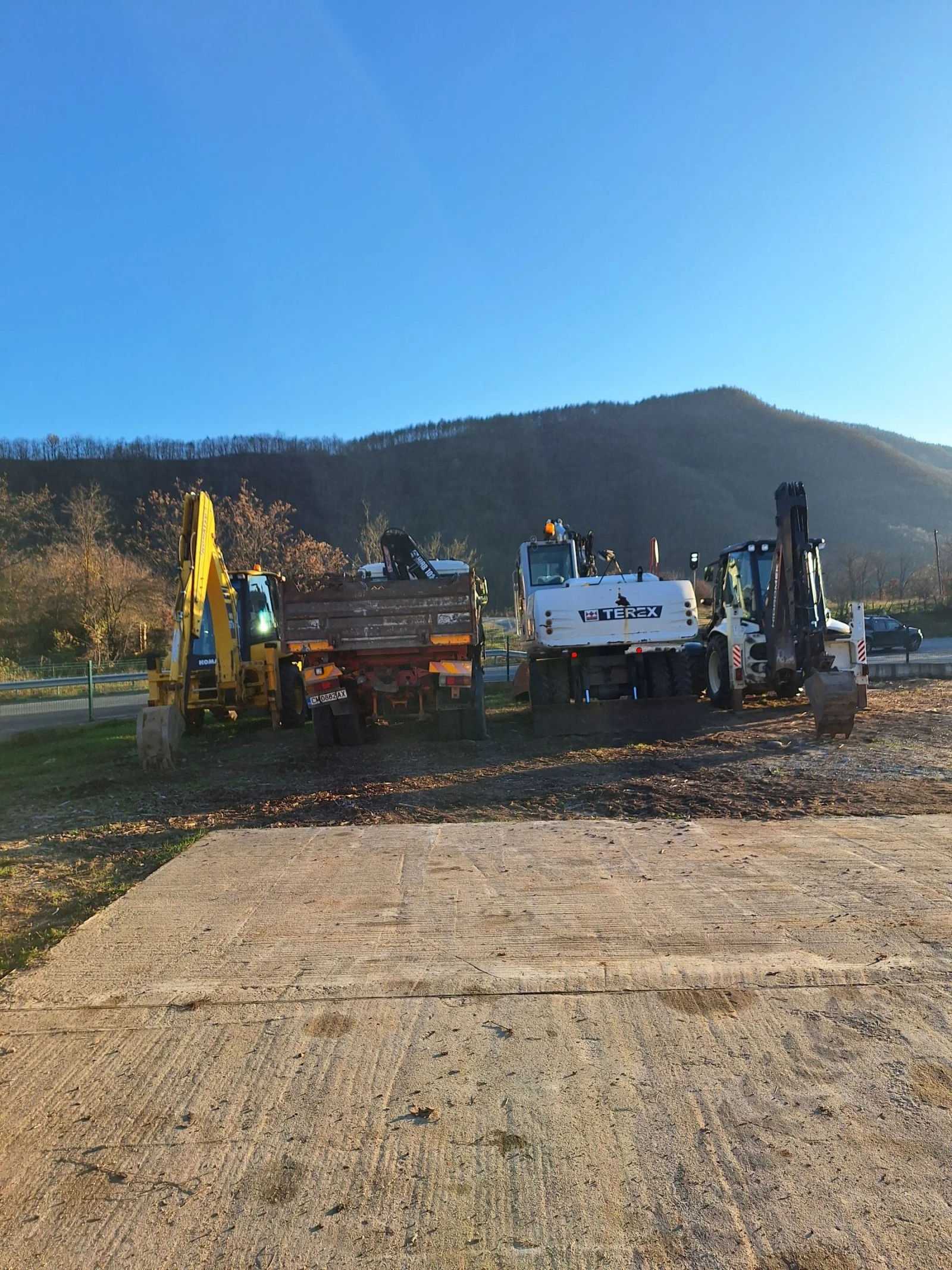 ����� Hidromek 102B | Mobile.bg � ����������� 14