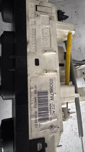 Климатичен блок / панел / табло за Renault Modus - 69597003 / 030967W, снимка 2