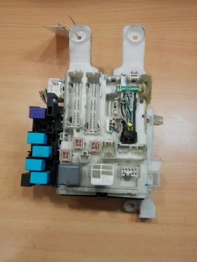 бушонно табло Тойота Рав4 2.0Б 07г.