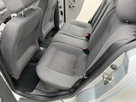 VW Polo 1.4MPI 75кс КЛИМАТИК , снимка 9