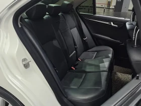Mercedes-Benz C 220 2.2, снимка 12