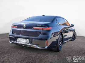 BMW 740 d xDrive M Sport Paket Panorama B/W, снимка 3
