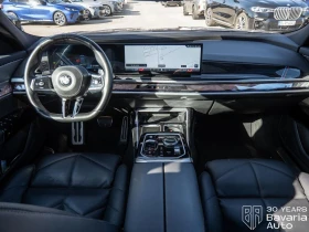 BMW 740 d xDrive M Sport Paket Panorama B/W, снимка 6