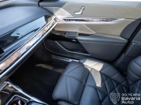 BMW 740 d xDrive M Sport Paket Panorama B/W, снимка 5