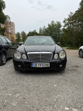 Mercedes-Benz E 200, снимка 1