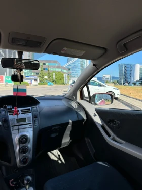 Обява за продажба на Toyota Yaris ~6 900 лв. - изображение 6