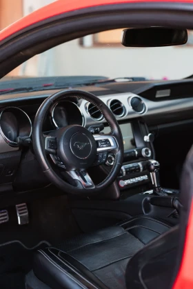 Ford Mustang 5.0 | Mobile.bg    4