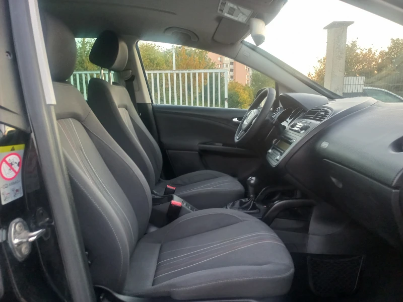 Seat Altea 1.6 facelift 2013 год, снимка 10 - Автомобили и джипове - 47369285