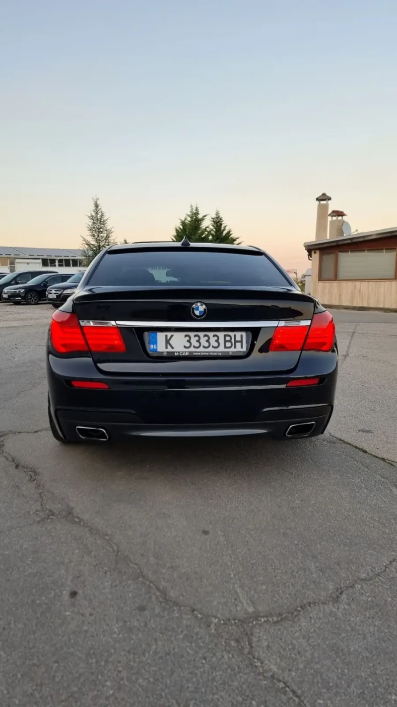 BMW 750, снимка 5 - Автомобили и джипове - 47514407