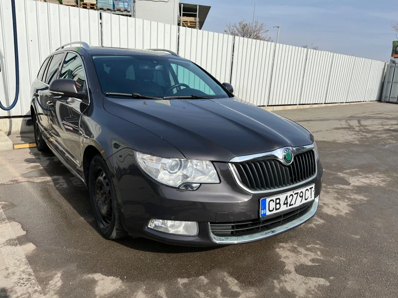 Skoda Superb 2.0 TDI, снимка 1 - Автомобили и джипове - 49239507