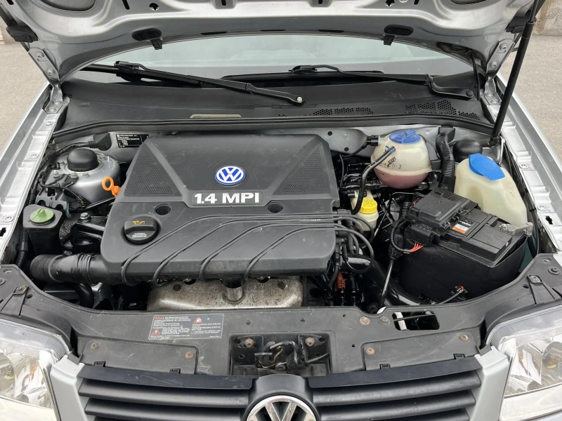 VW Polo 1.4MPI 75кс КЛИМАТИК , снимка 15 - Автомобили и джипове - 49393501
