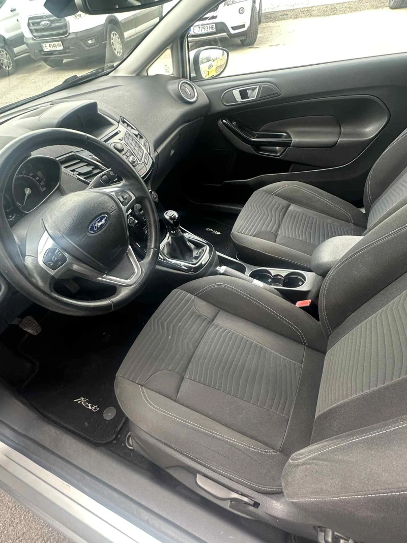Ford Fiesta 1.5, снимка 10 - Автомобили и джипове - 51452788