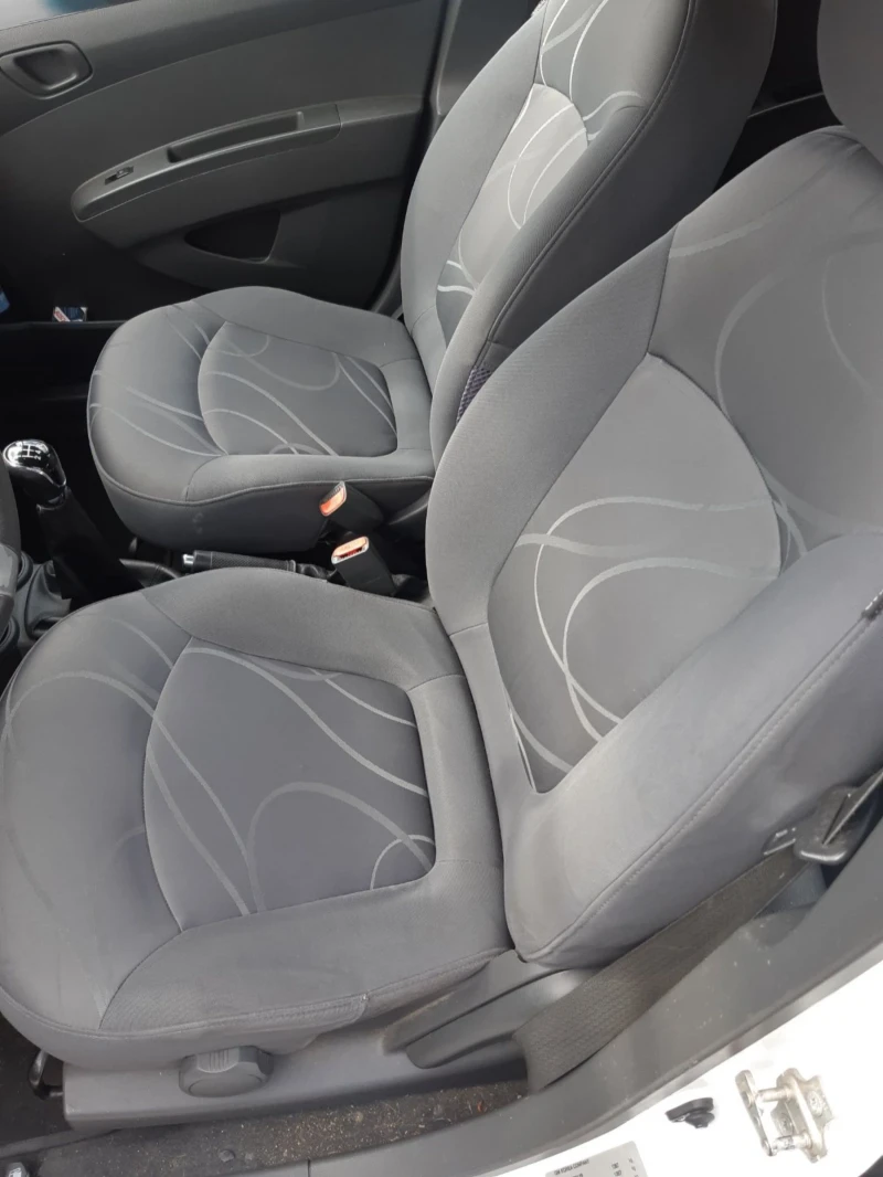 Chevrolet Spark, снимка 7 - Автомобили и джипове - 52803274