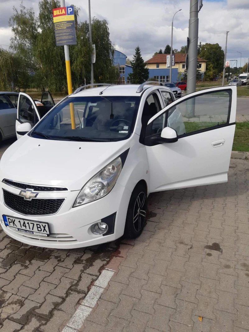 Chevrolet Spark, снимка 6 - Автомобили и джипове - 52803274