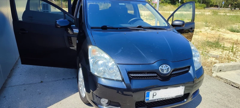 Toyota Corolla verso D4d, снимка 2 - Автомобили и джипове - 52556894