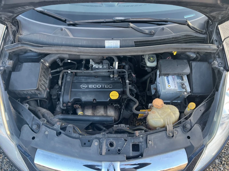 Opel Corsa 1.2i, снимка 16 - Автомобили и джипове - 53343881
