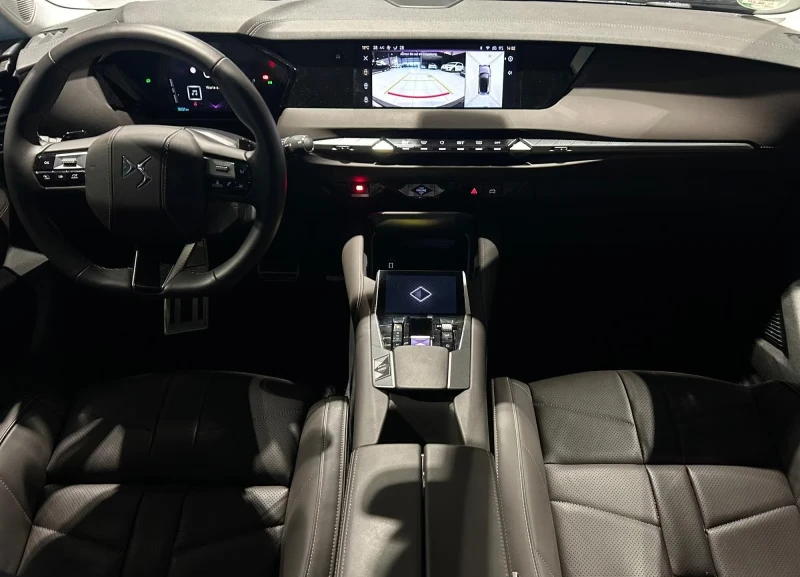 DS DS 4 ETOILE/136HP/CAM/HUD/NAVI/LED/CPLAY/811g, снимка 8 - Автомобили и джипове - 53564097