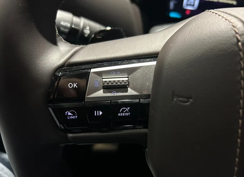 DS DS 4 ETOILE/136HP/CAM/HUD/NAVI/LED/CPLAY/811g, снимка 10 - Автомобили и джипове - 53564097