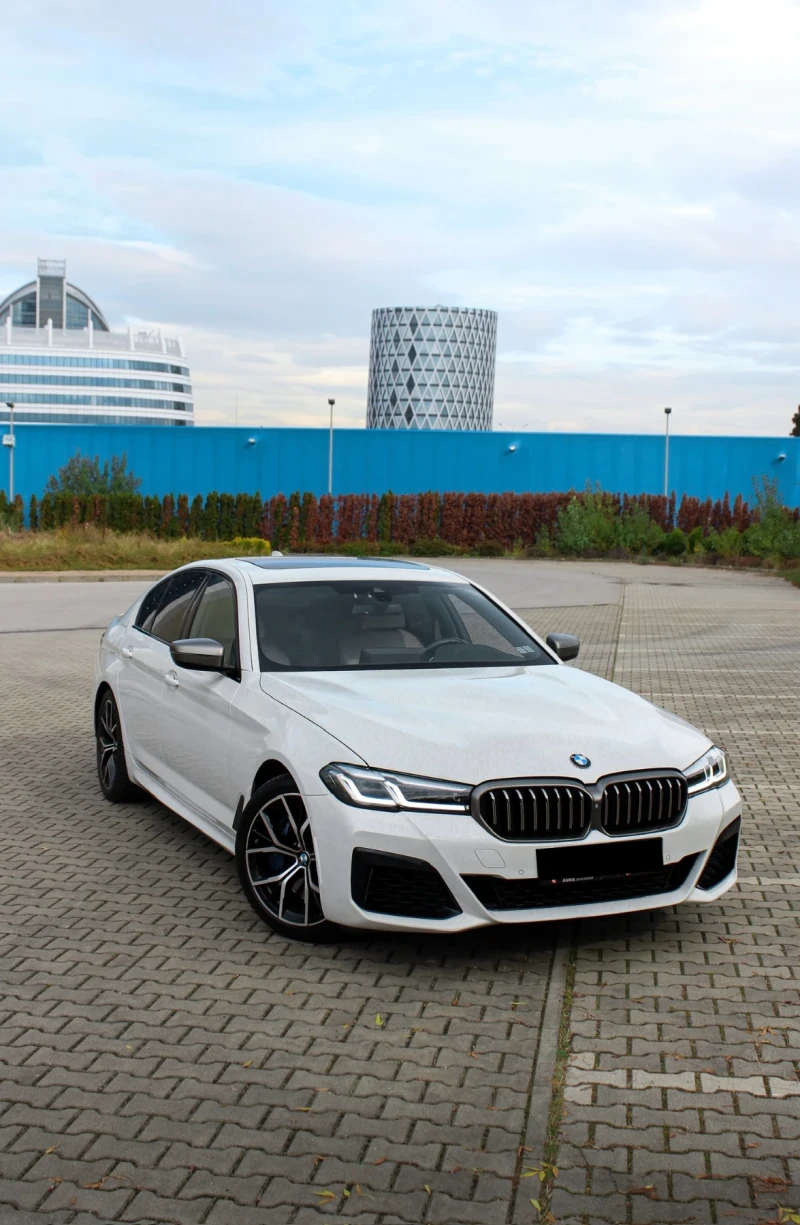 BMW 550 Лизинг/M550i/Завиващ заден мост/HUD/360/Масаж - 74888 лв. / 38289.63 € - 36500243 1