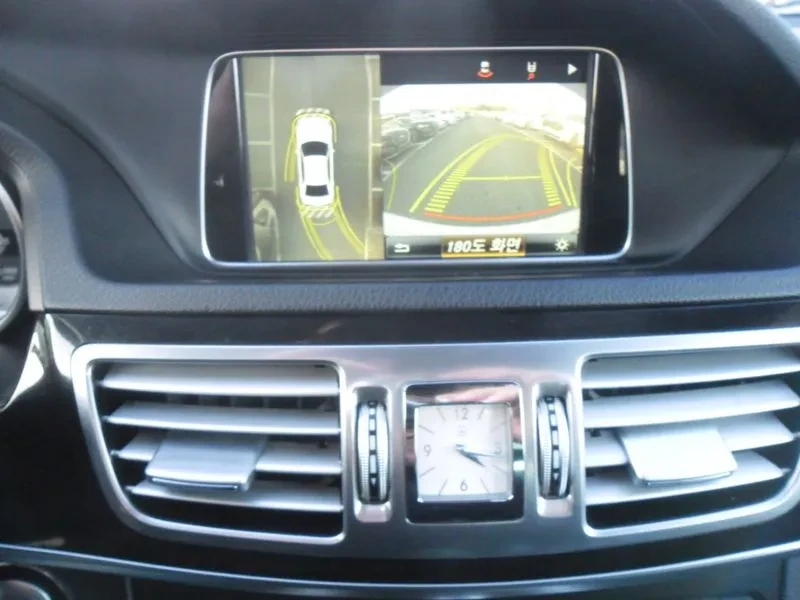 Mercedes-Benz E 250, снимка 7 - Автомобили и джипове - 52874500