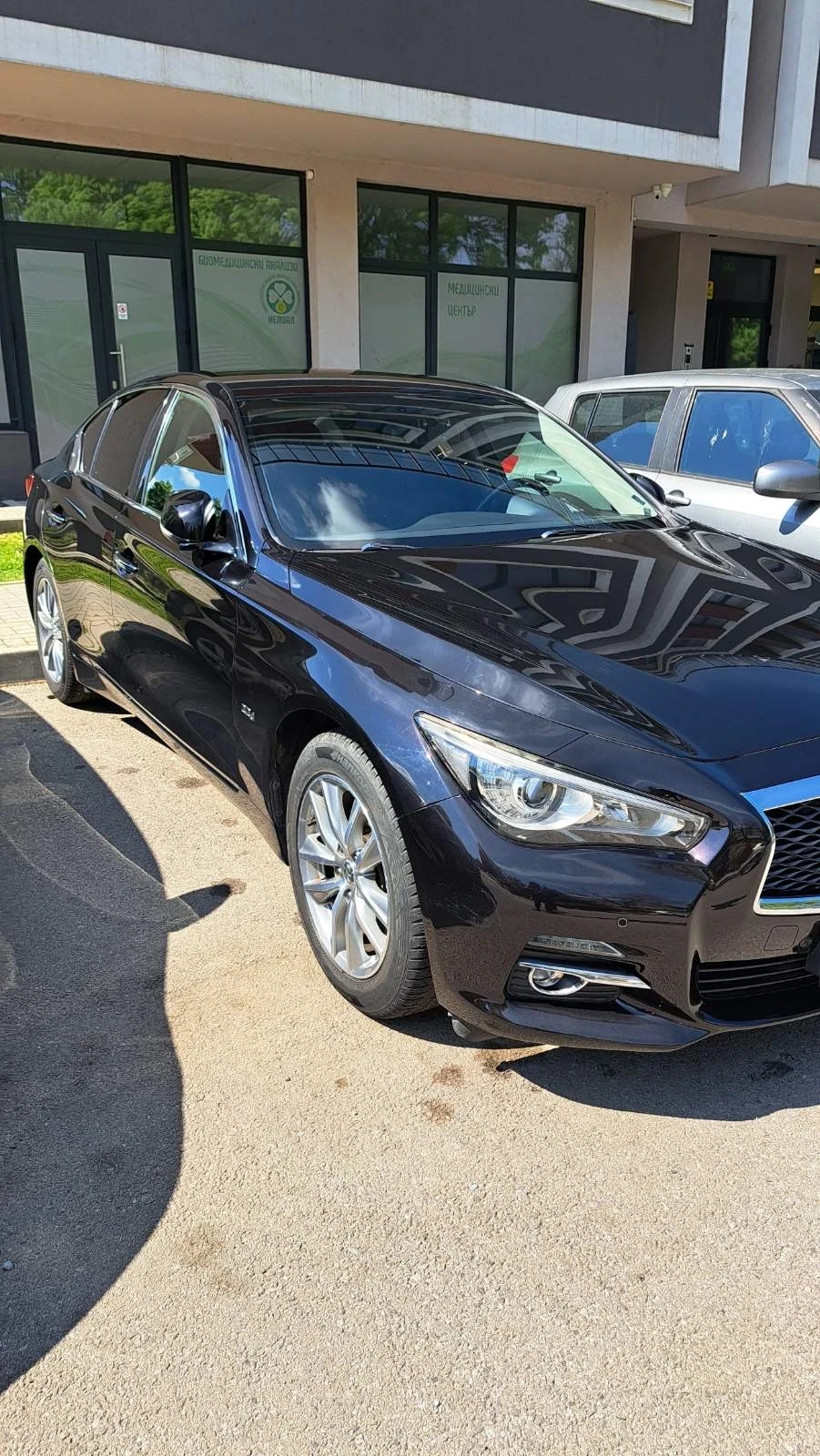 Infiniti Q50, снимка 7 - Автомобили и джипове - 53631643