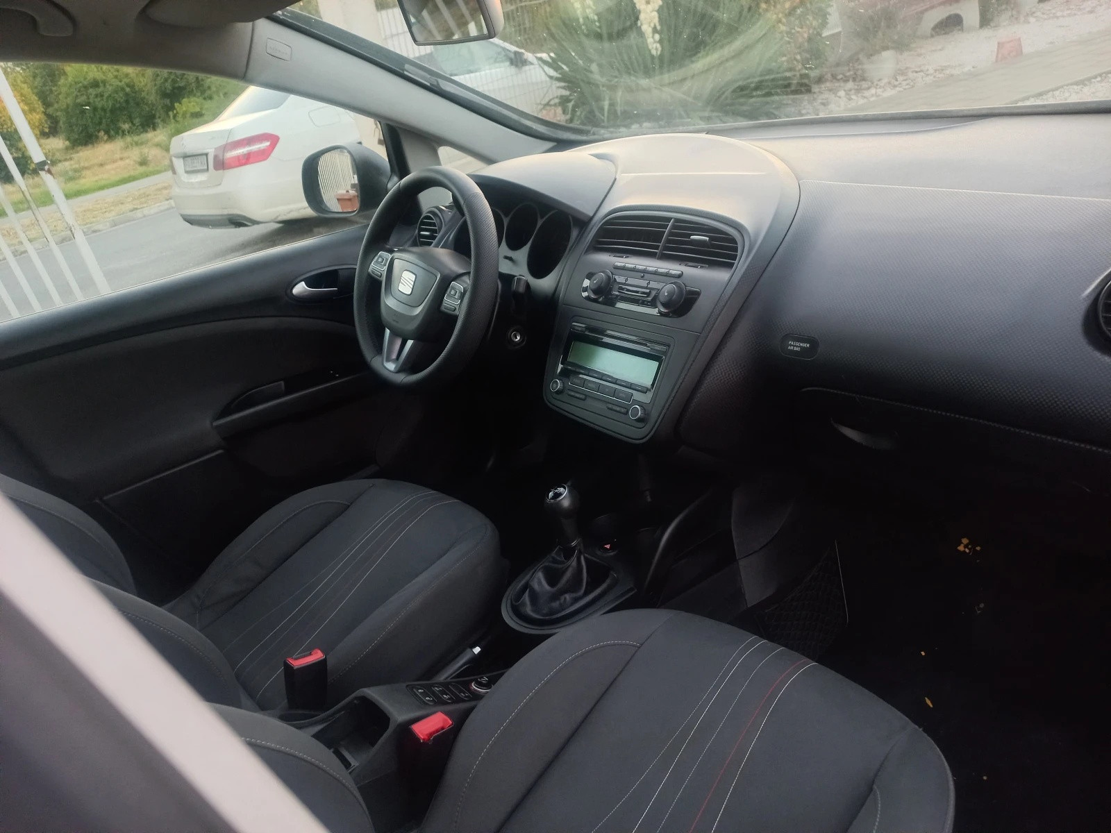 Seat Altea 1.6 facelift 2013 год | Mobile.bg — изображение 11