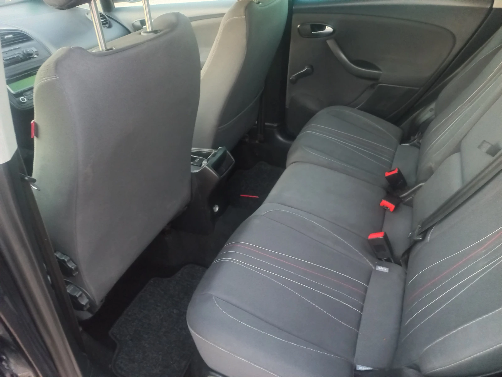 Seat Altea 1.6 facelift 2013 год | Mobile.bg — изображение 13