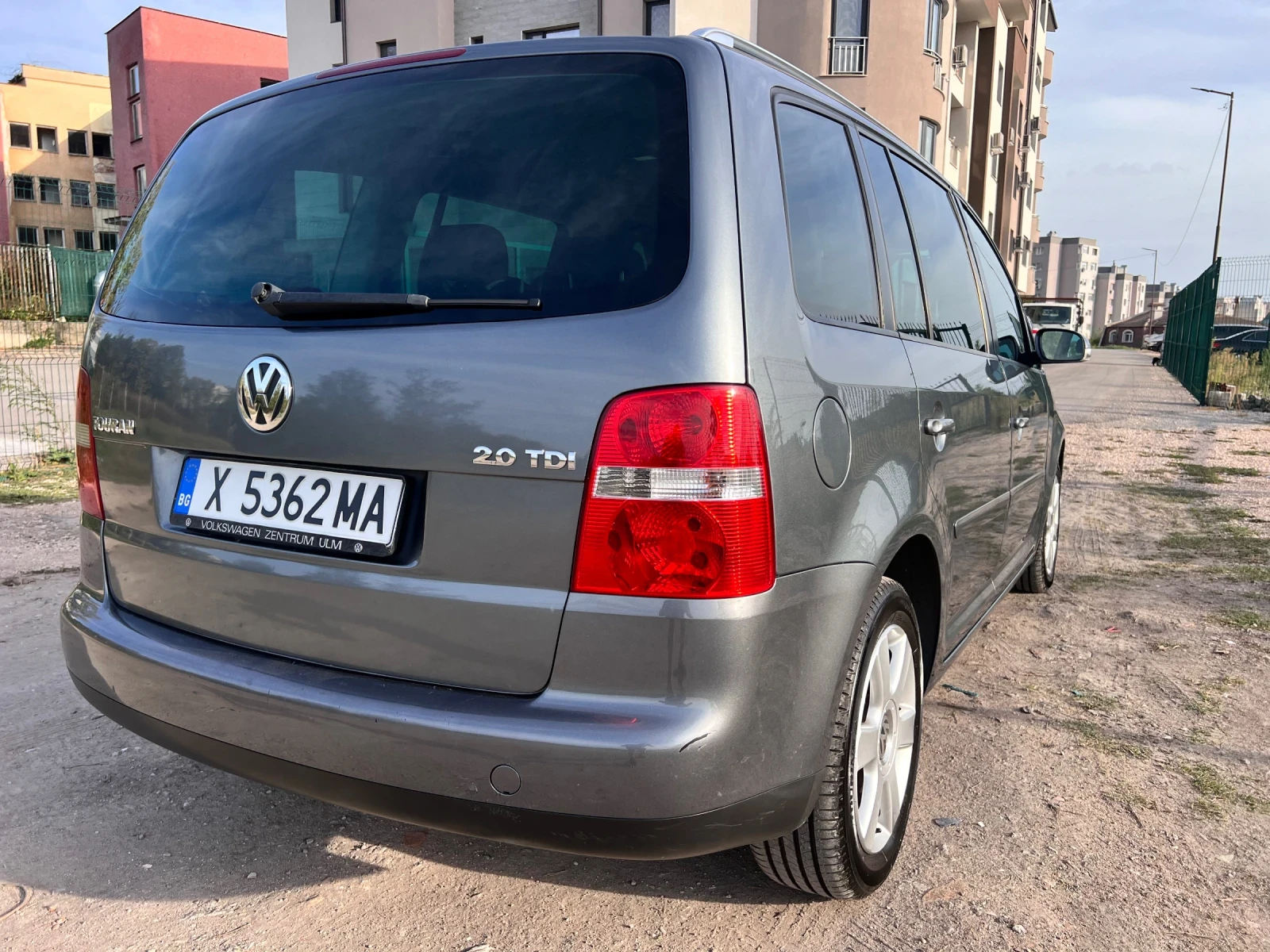 VW Touran  - изображение 4