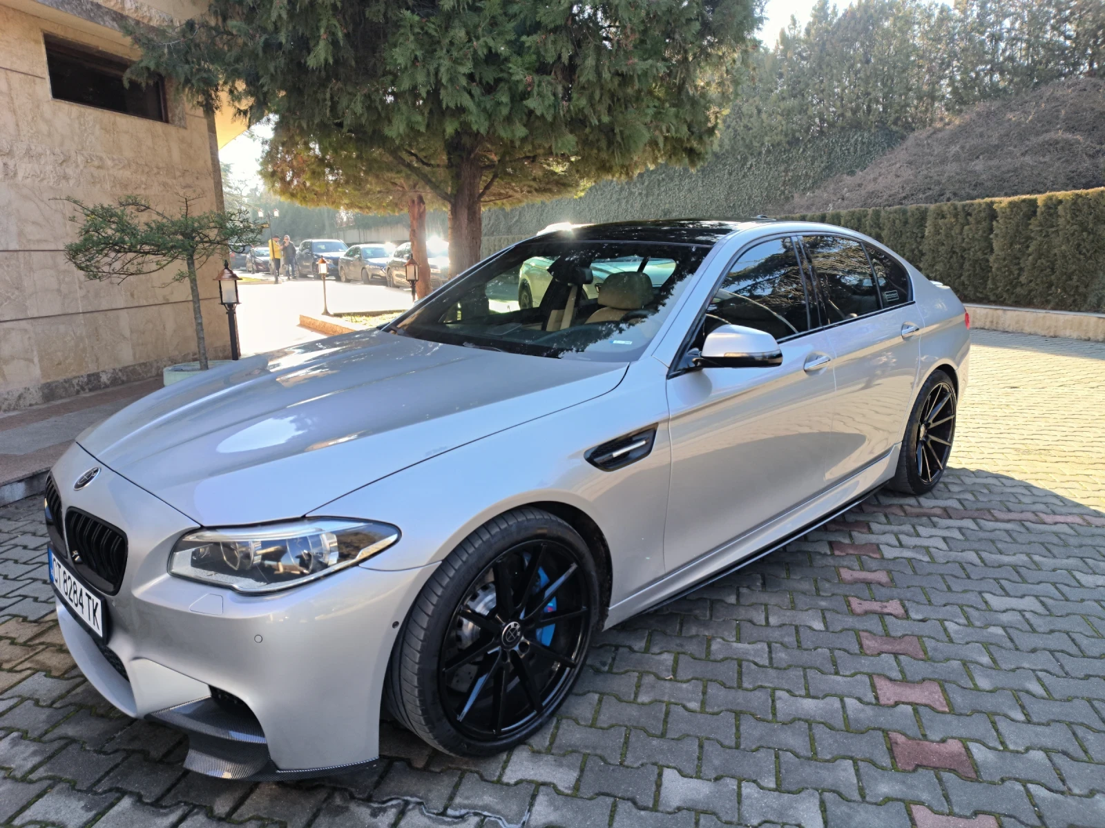 BMW 550 M5 OPTIC 360 / BANG & OLUFSEN - изображение 4
