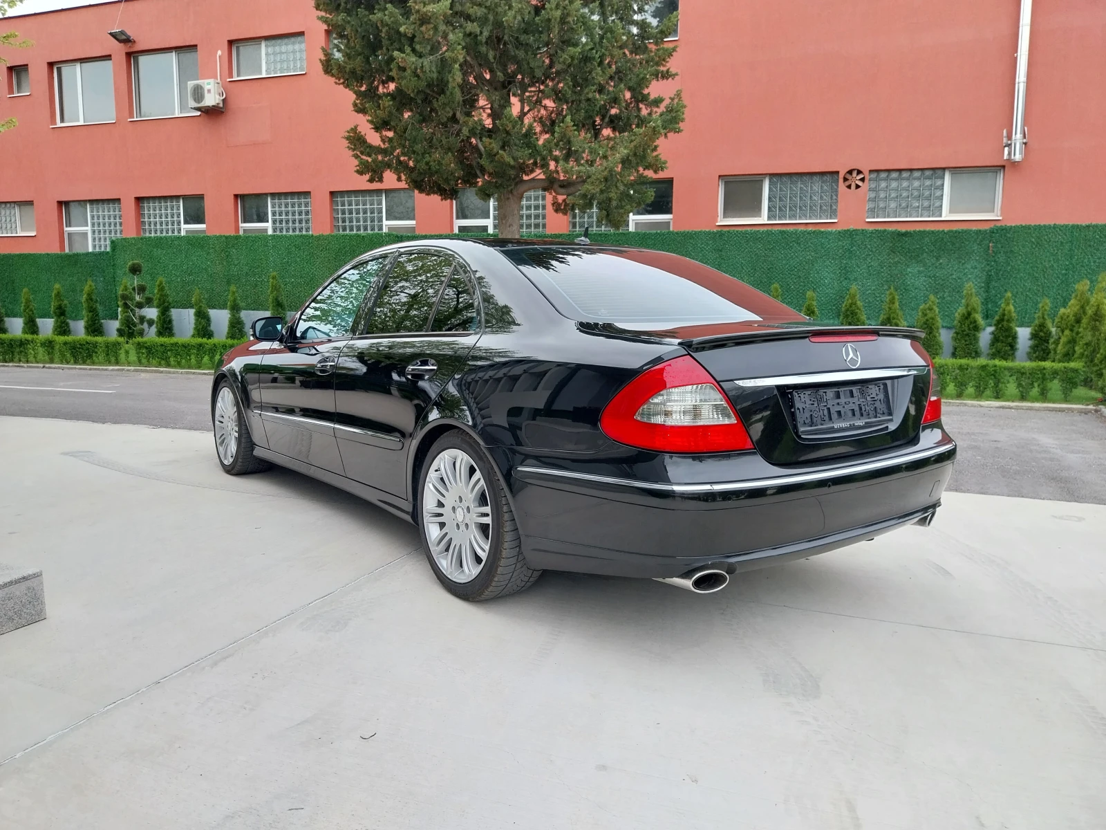 Mercedes-Benz E 320 EVO//F1//FACELIFT//DISTRONIC//FULL// - изображение 8