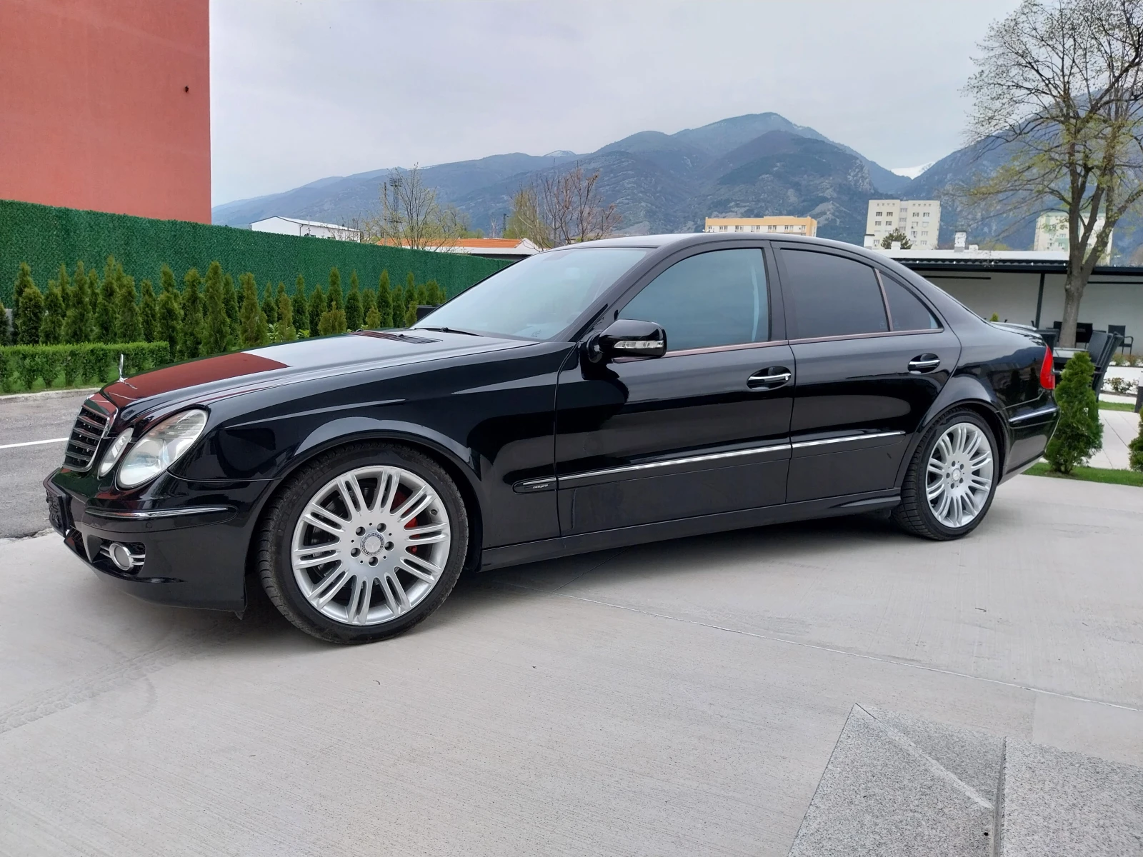 Mercedes-Benz E 320 EVO//F1//FACELIFT//DISTRONIC//FULL// - изображение 4