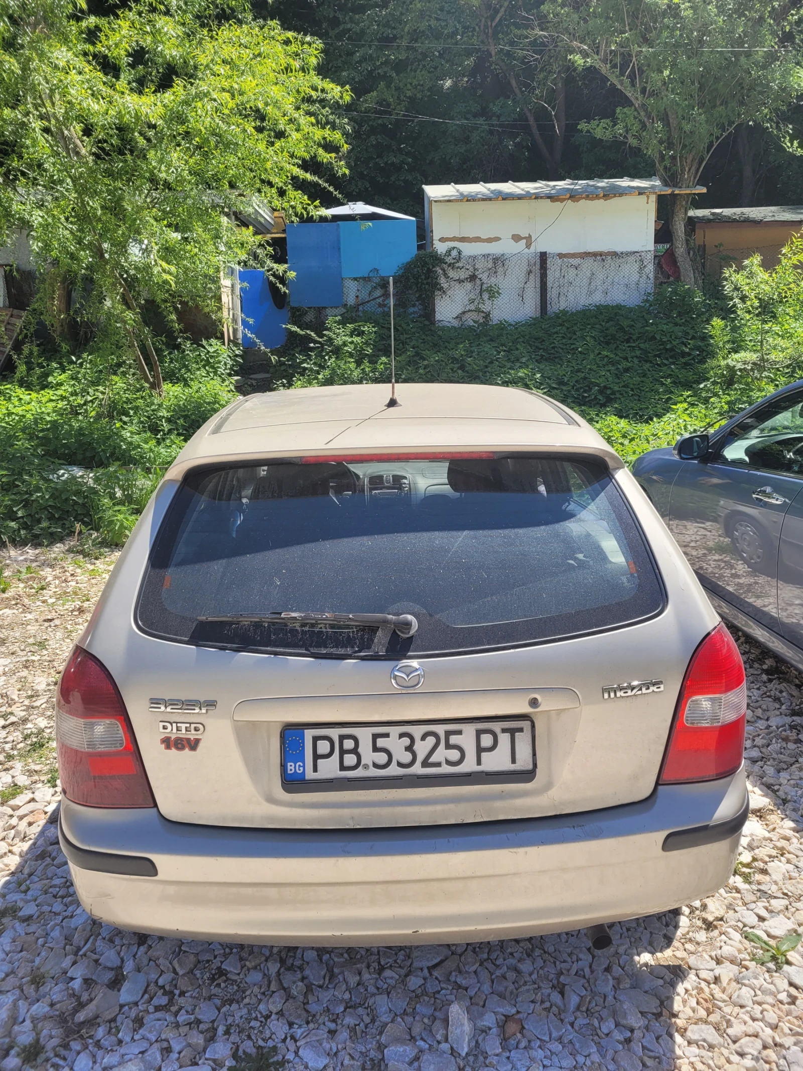 Mazda 323  - изображение 3