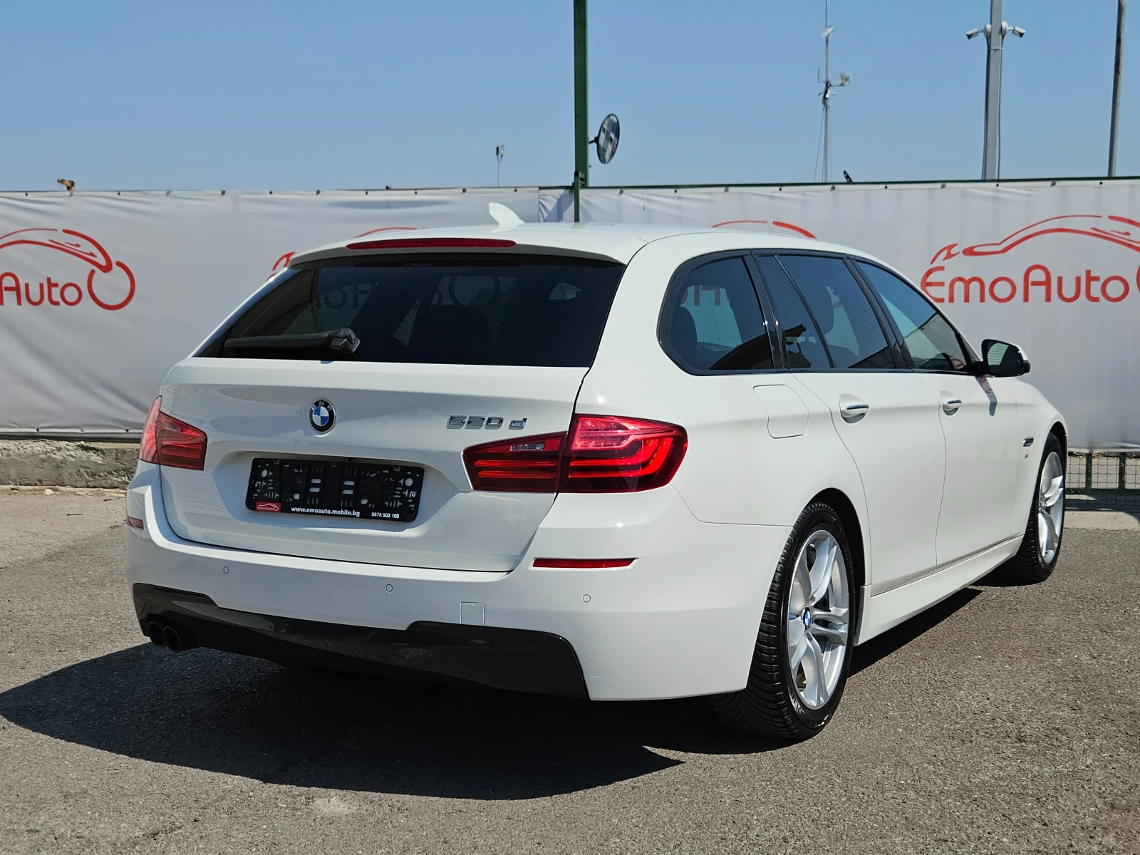 BMW 520 D/M-PAKET/190k.c/8ск/NAVI/LED/БЛУТУТ/EURO 6B/ТОП - изображение 3