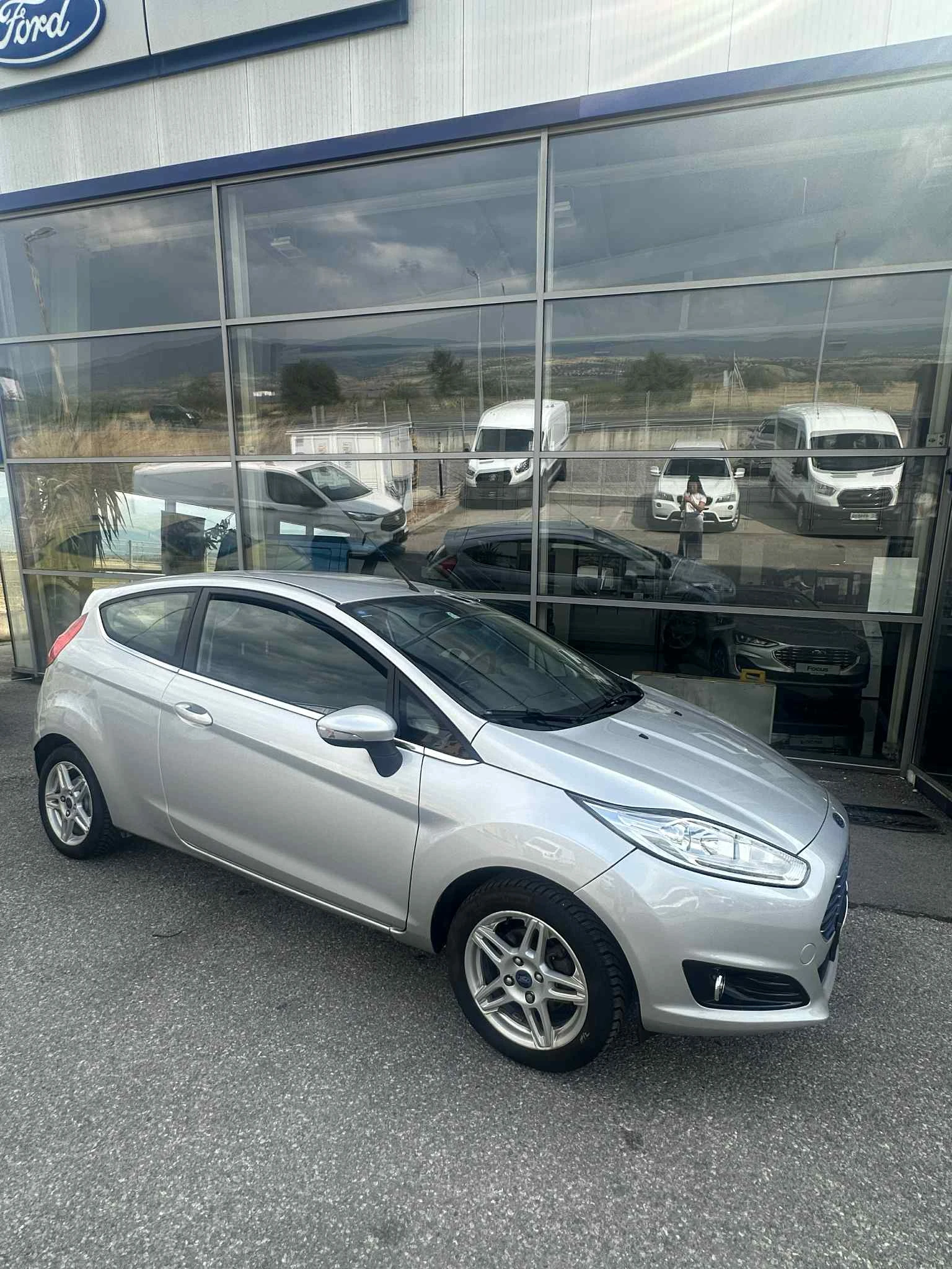 Ford Fiesta 1.5 - изображение 6