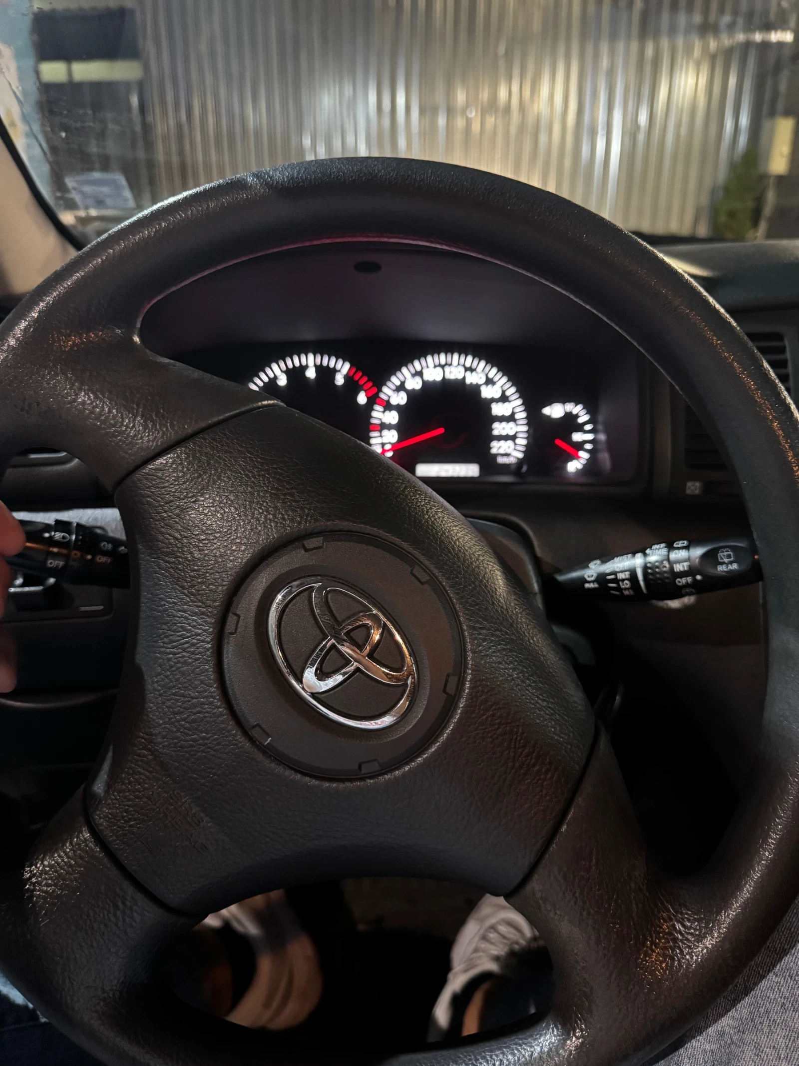 Toyota Corolla D4D - изображение 3