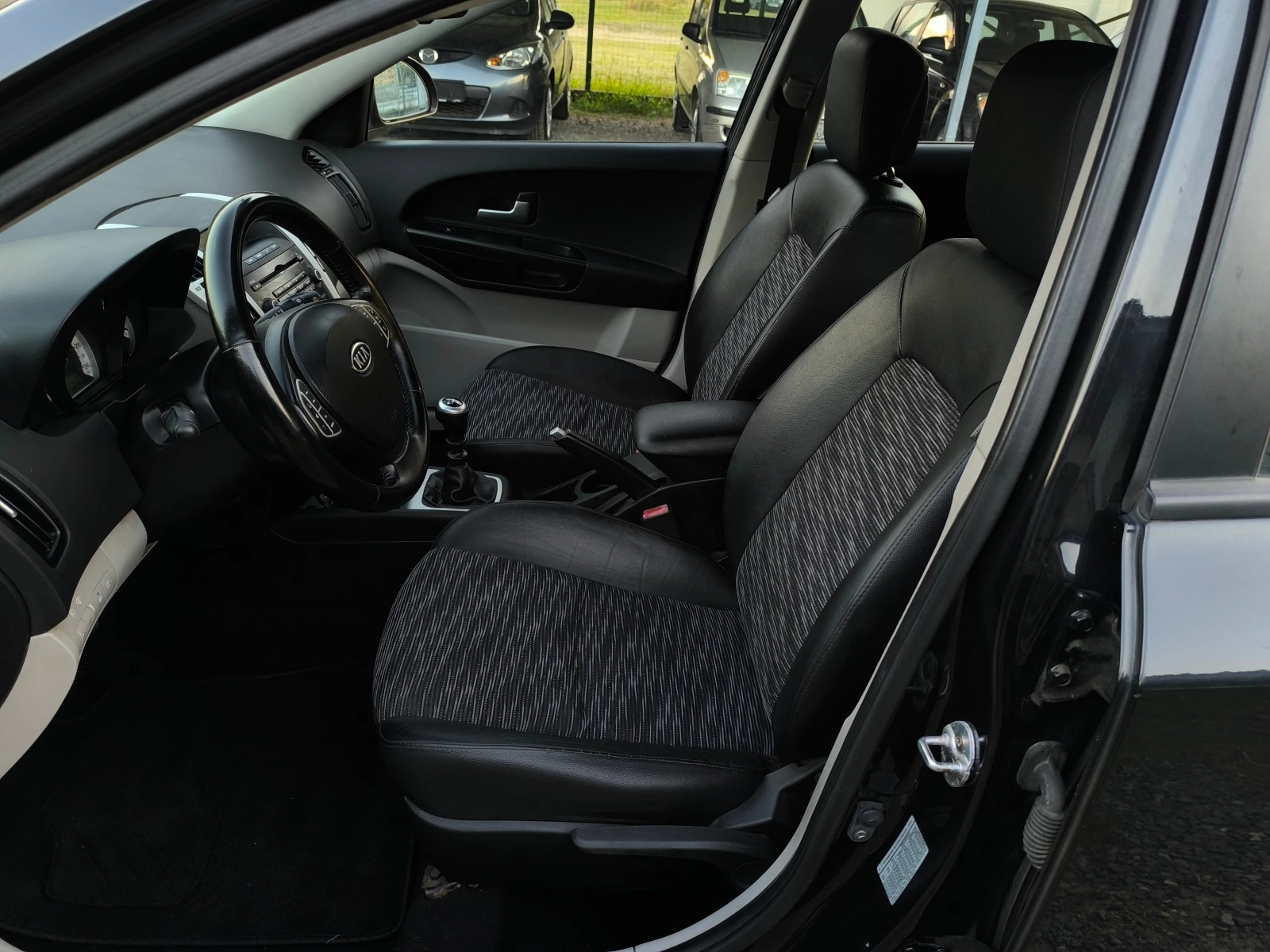 Kia Ceed -1.6CRDI-116кс-КЛИМАТРОНИК-КОЖА- - изображение 9