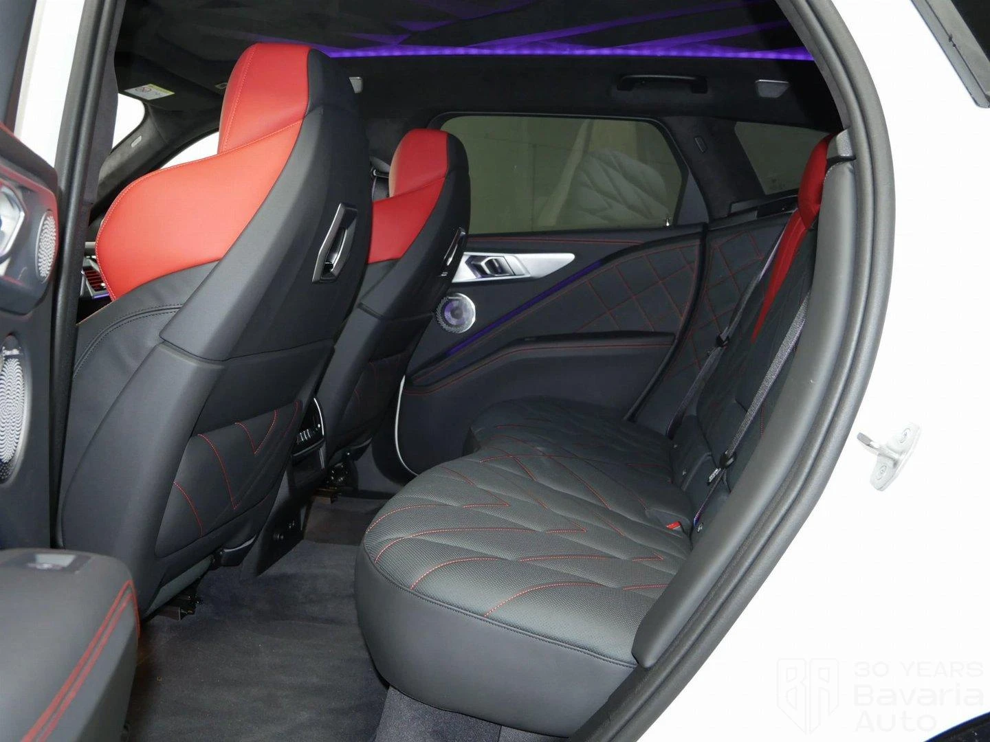 BMW XM Label Red Individual - изображение 9