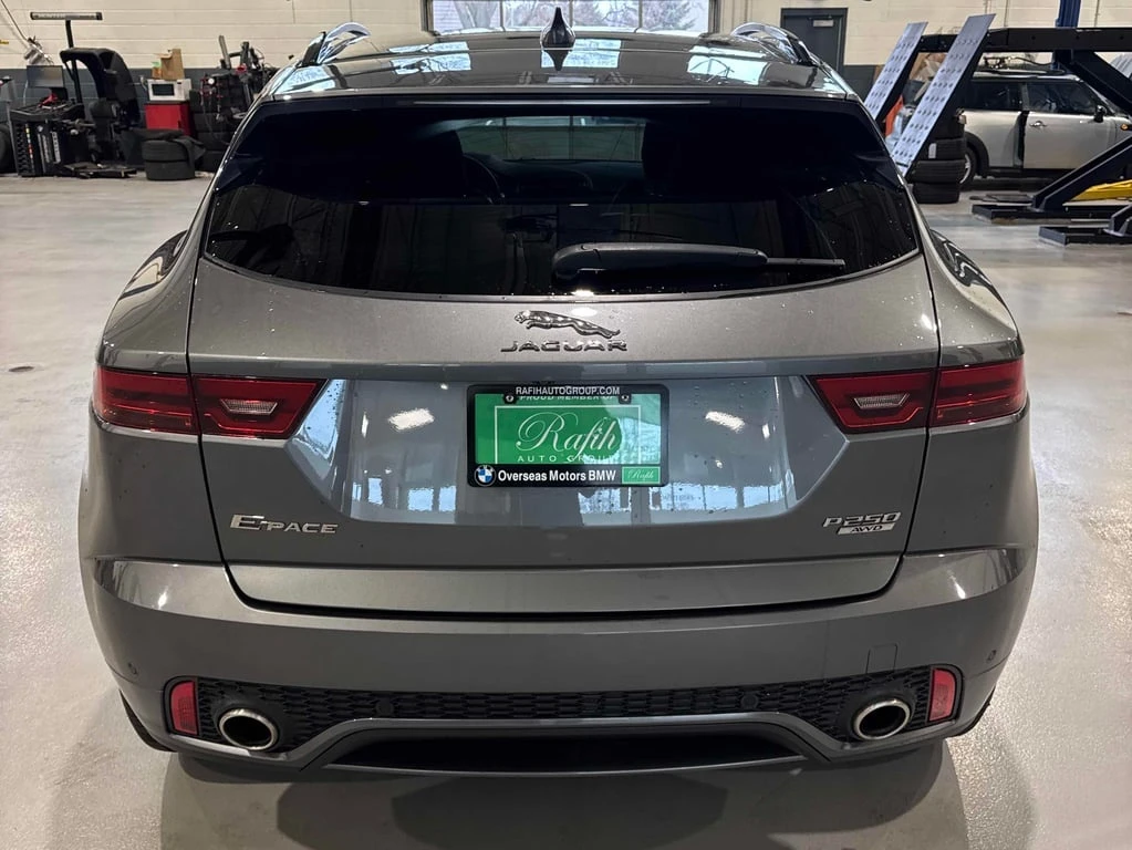 Jaguar E-pace * Checkered Flag * CARFAX * ���� �� �� | Mobile.bg � ����������� 5