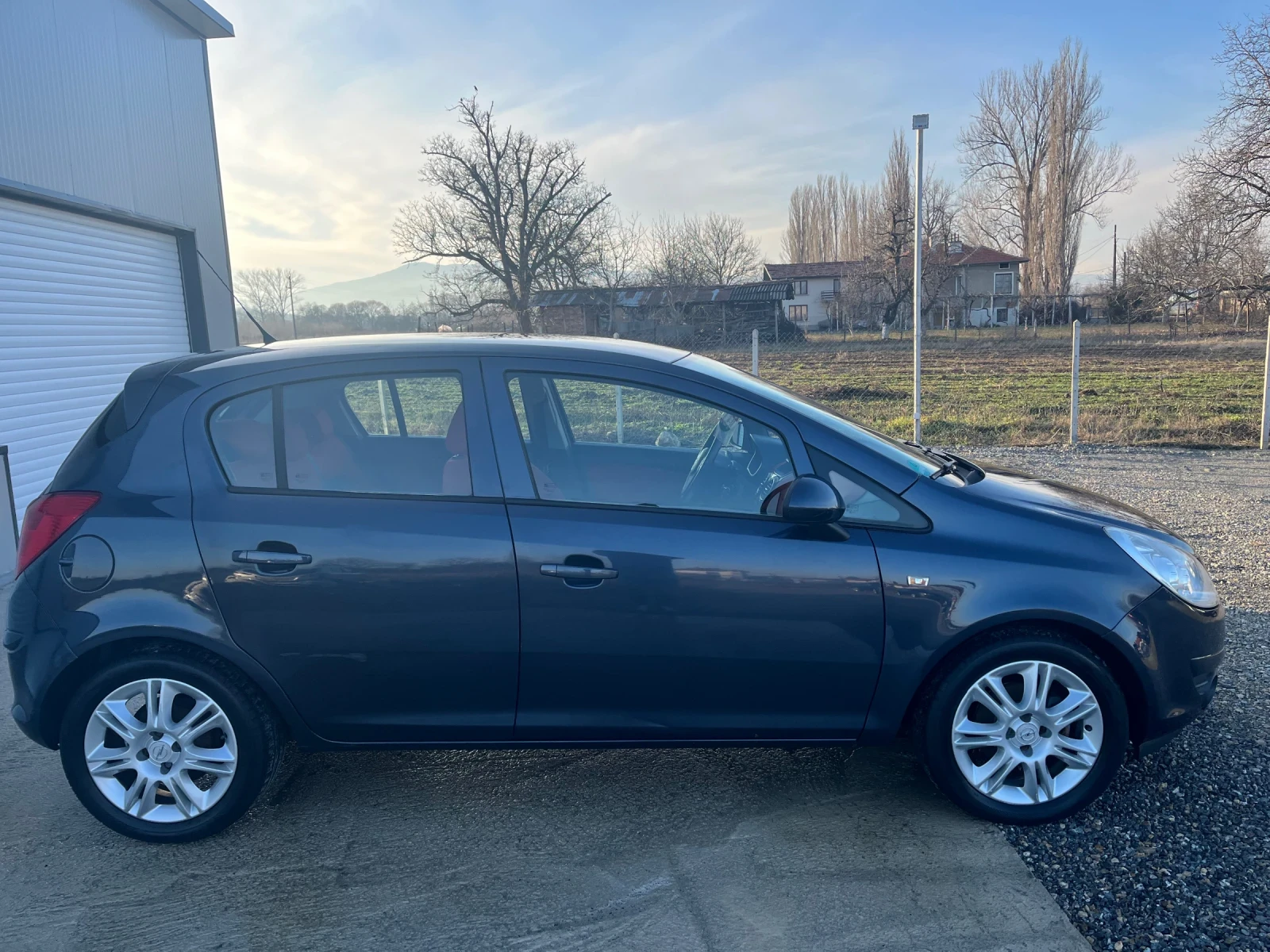 Opel Corsa 1.2i - изображение 8