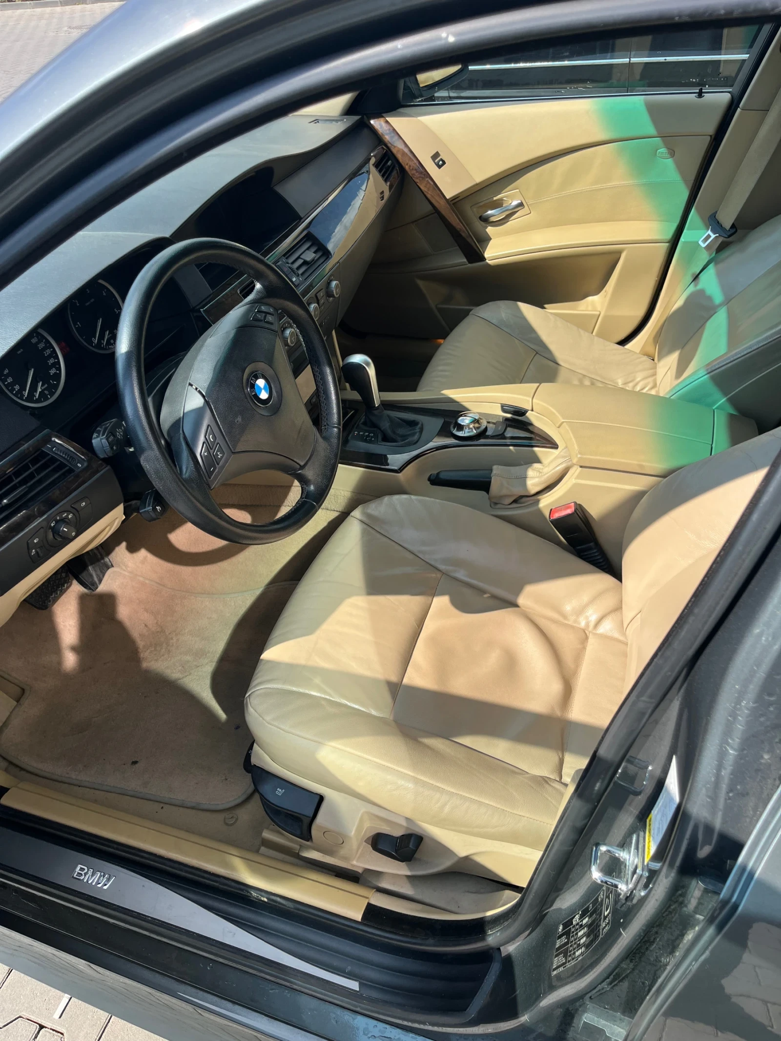 BMW 530 Е60, снимка 13 - Автомобили и джипове - 53736774