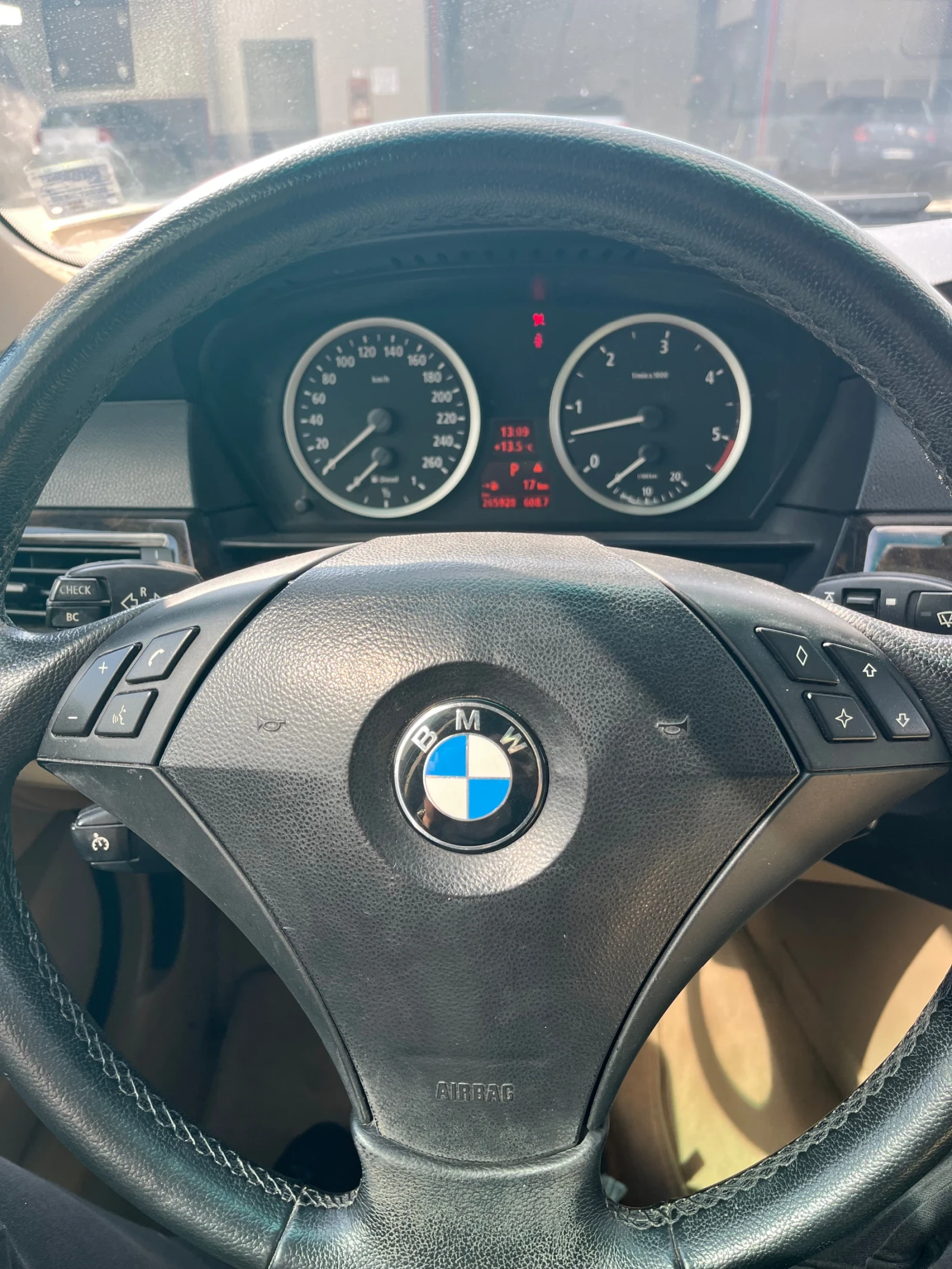 BMW 530 Е60, снимка 16 - Автомобили и джипове - 53736774