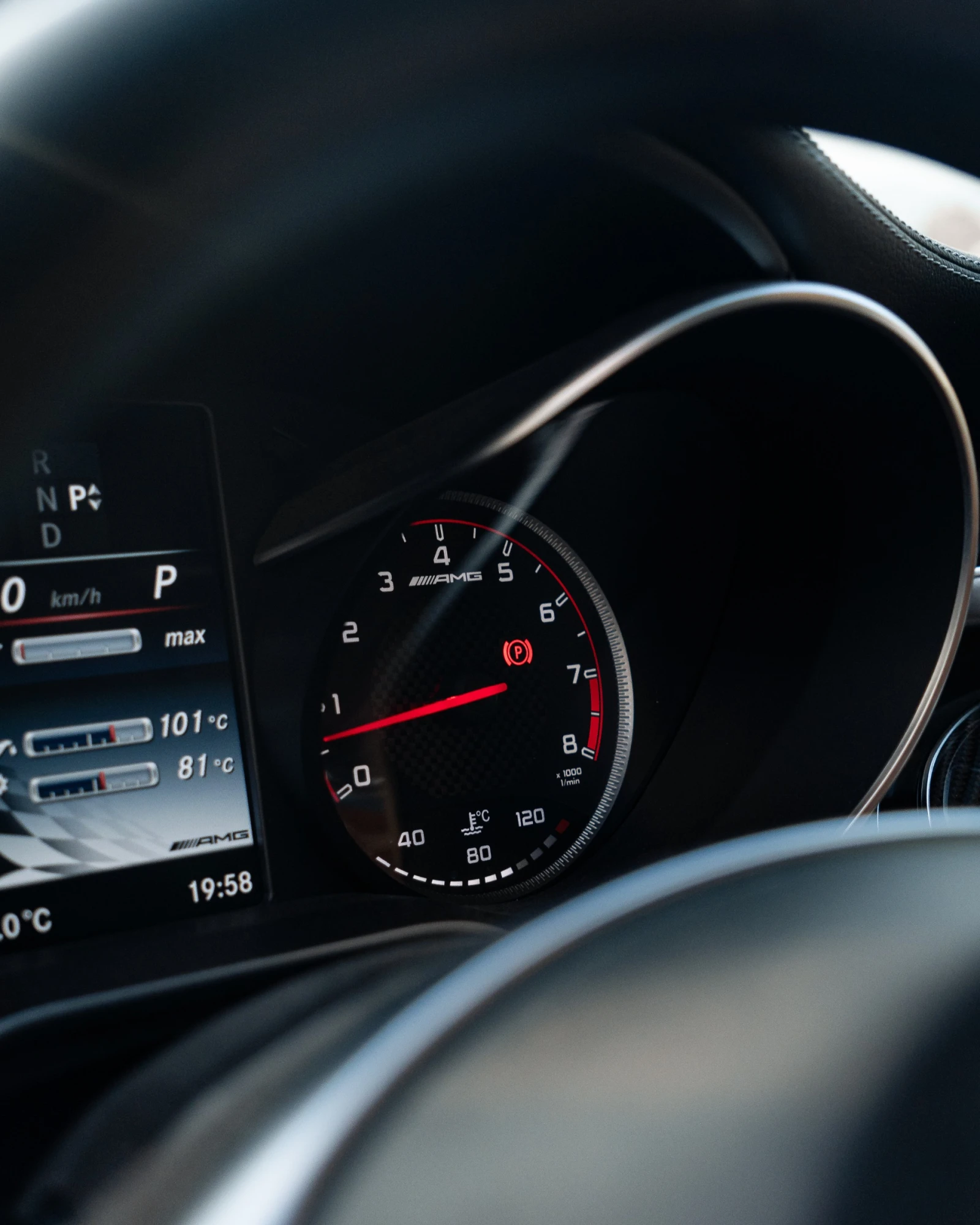 Mercedes-Benz C 63 AMG S, снимка 7 - Автомобили и джипове - 53902443