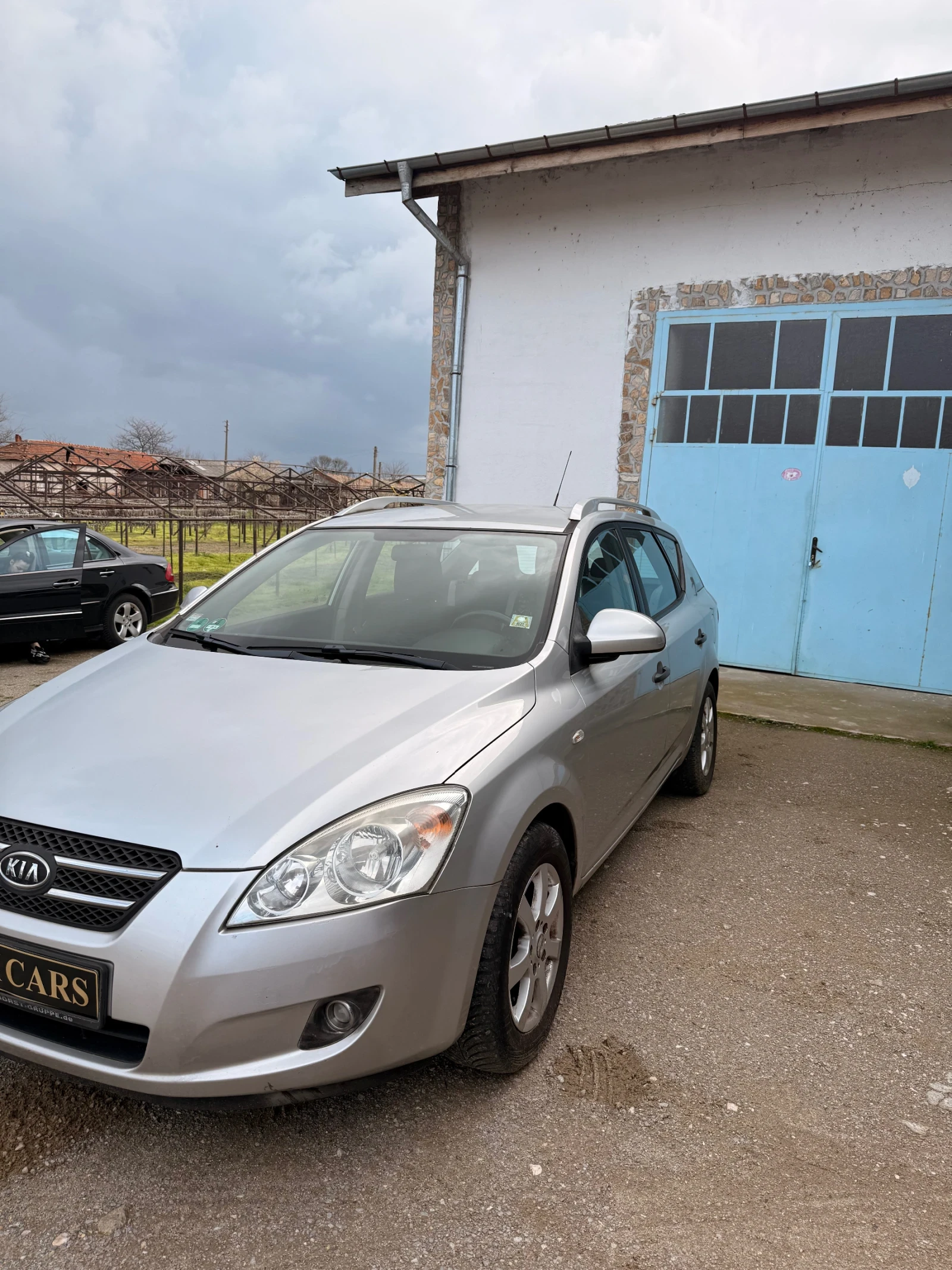 Kia Ceed, снимка 3 - Автомобили и джипове - 54152613