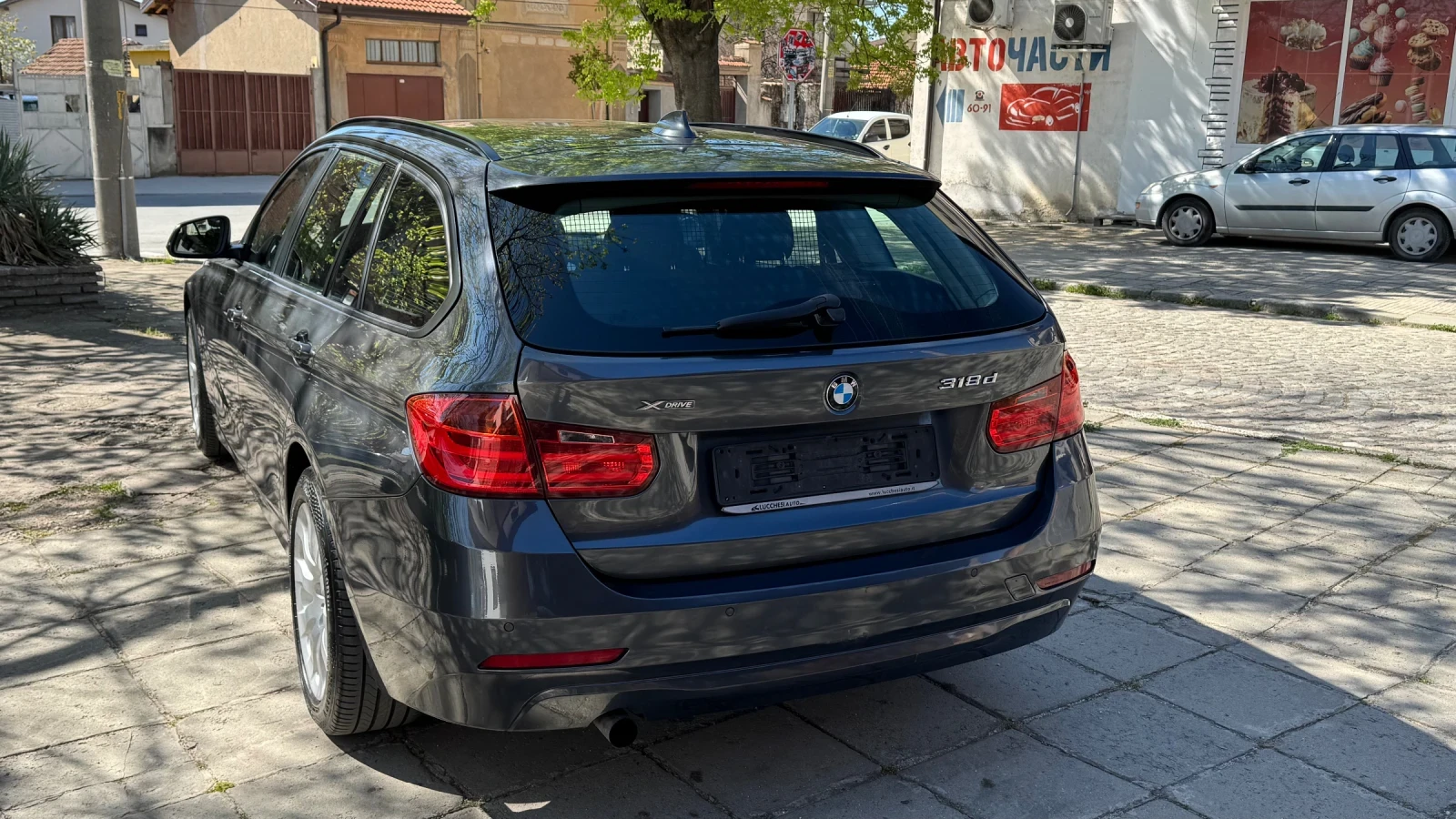 BMW 320 X-drive, снимка 5 - Автомобили и джипове - 54309360