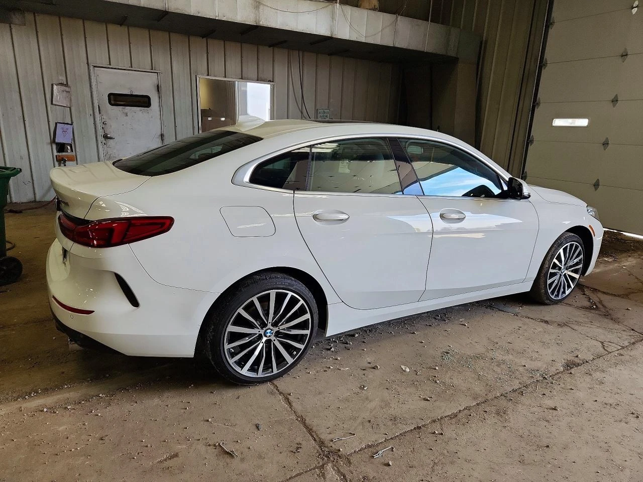 BMW 228 2.0l Xi, снимка 3 - Автомобили и джипове - 54417561