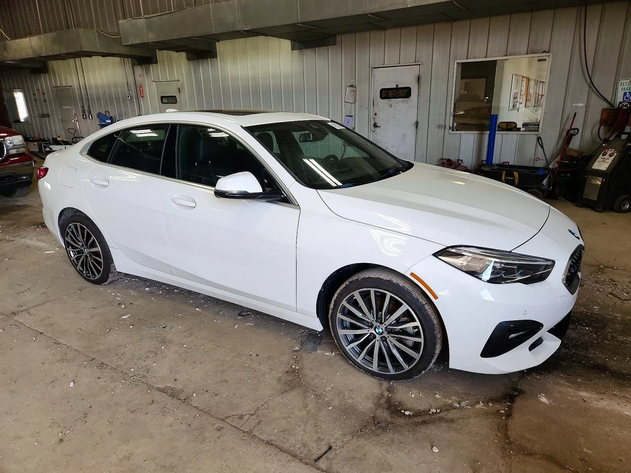 BMW 228 2.0l Xi, снимка 4 - Автомобили и джипове - 54417561