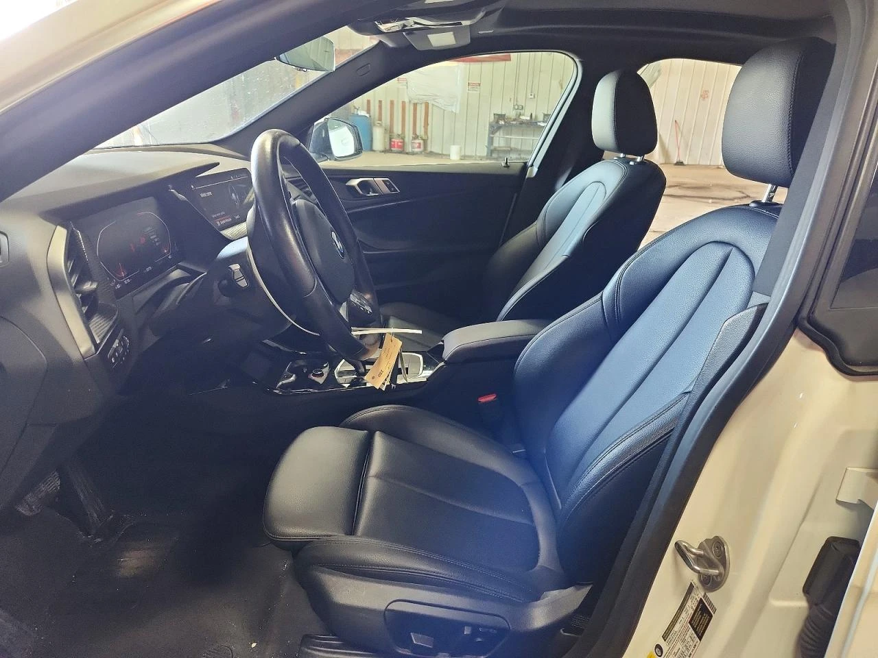 BMW 228 2.0l Xi, снимка 7 - Автомобили и джипове - 54417561